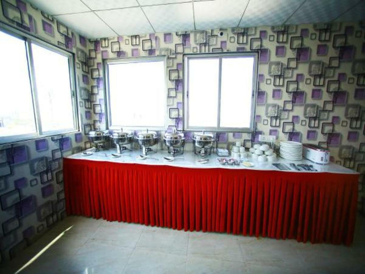 Airport Hotel Hsp Νέο Δελχί Εξωτερικό φωτογραφία